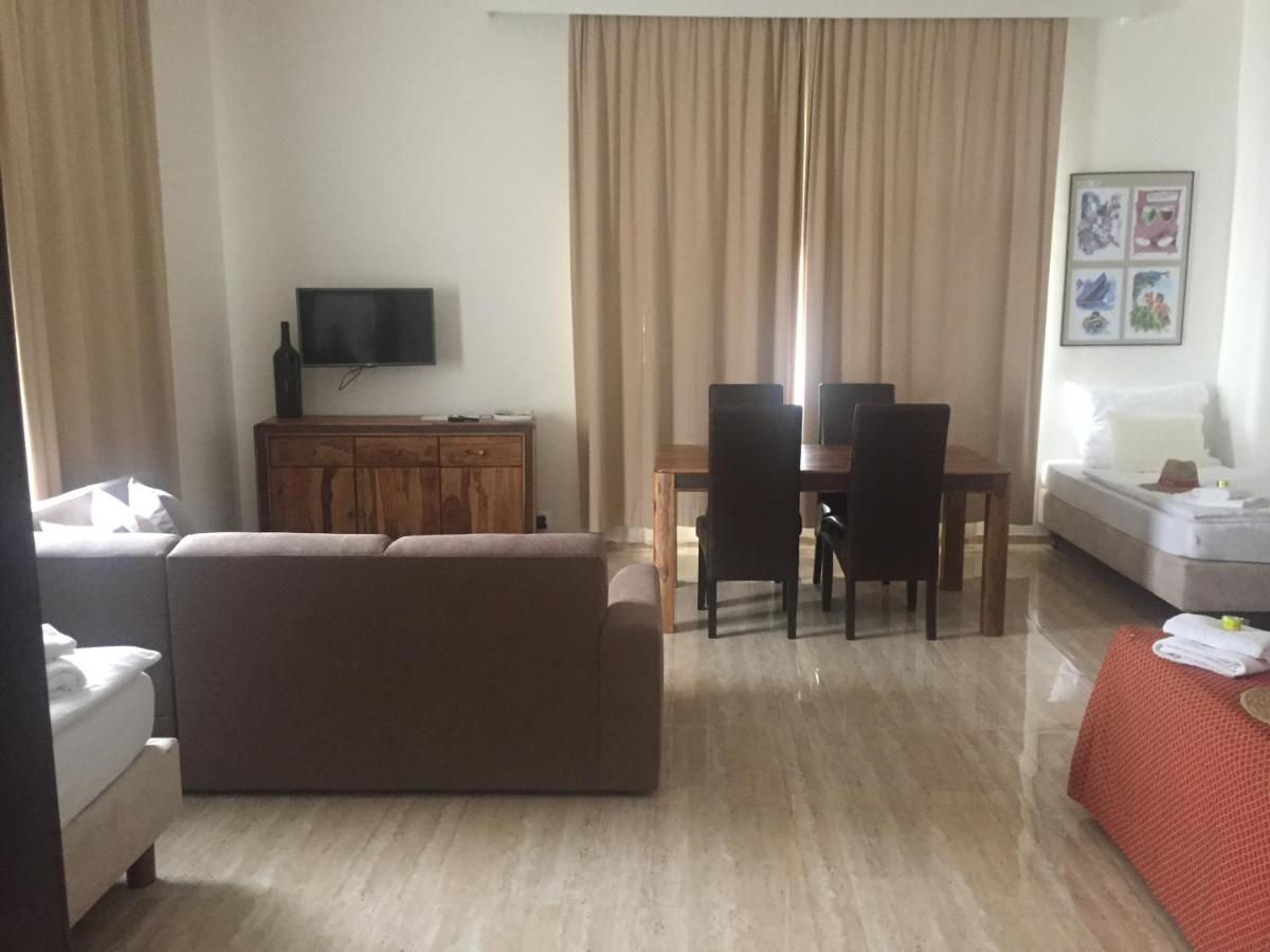 Apartman Za Radnici Valtice Dış mekan fotoğraf
