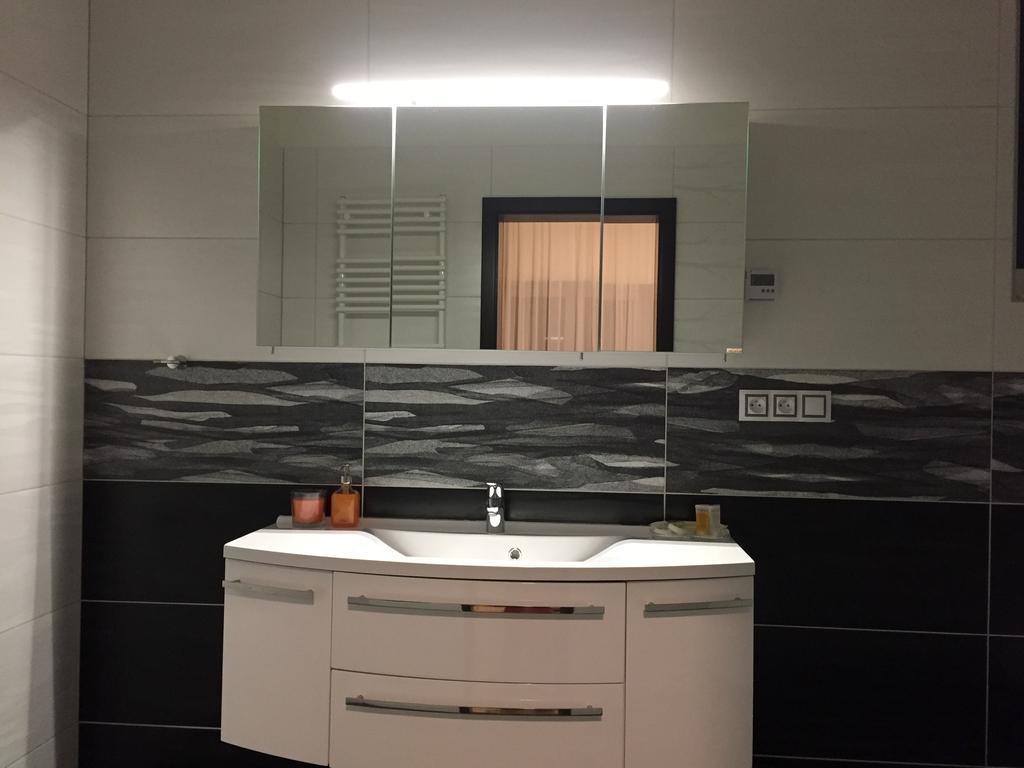Apartman Za Radnici Valtice Dış mekan fotoğraf