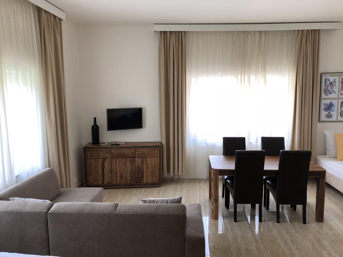 Apartman Za Radnici Valtice Dış mekan fotoğraf